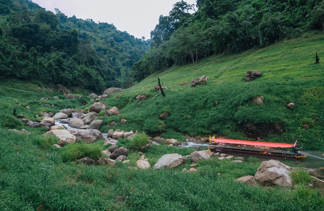 Khao Chong Lom New Landmark Of Thailands Nakhon Nayok Province