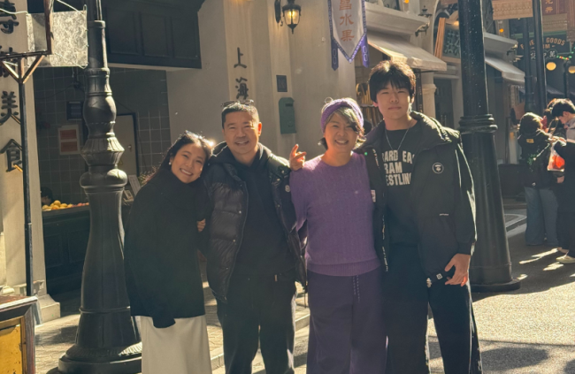 A Shanghai Side Quest: Theme Parks, Stage Lights & Way Too Much Bubble Tea